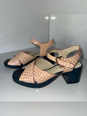 Clarks x Orla Kiely Block Heel Sandals Size 8.5